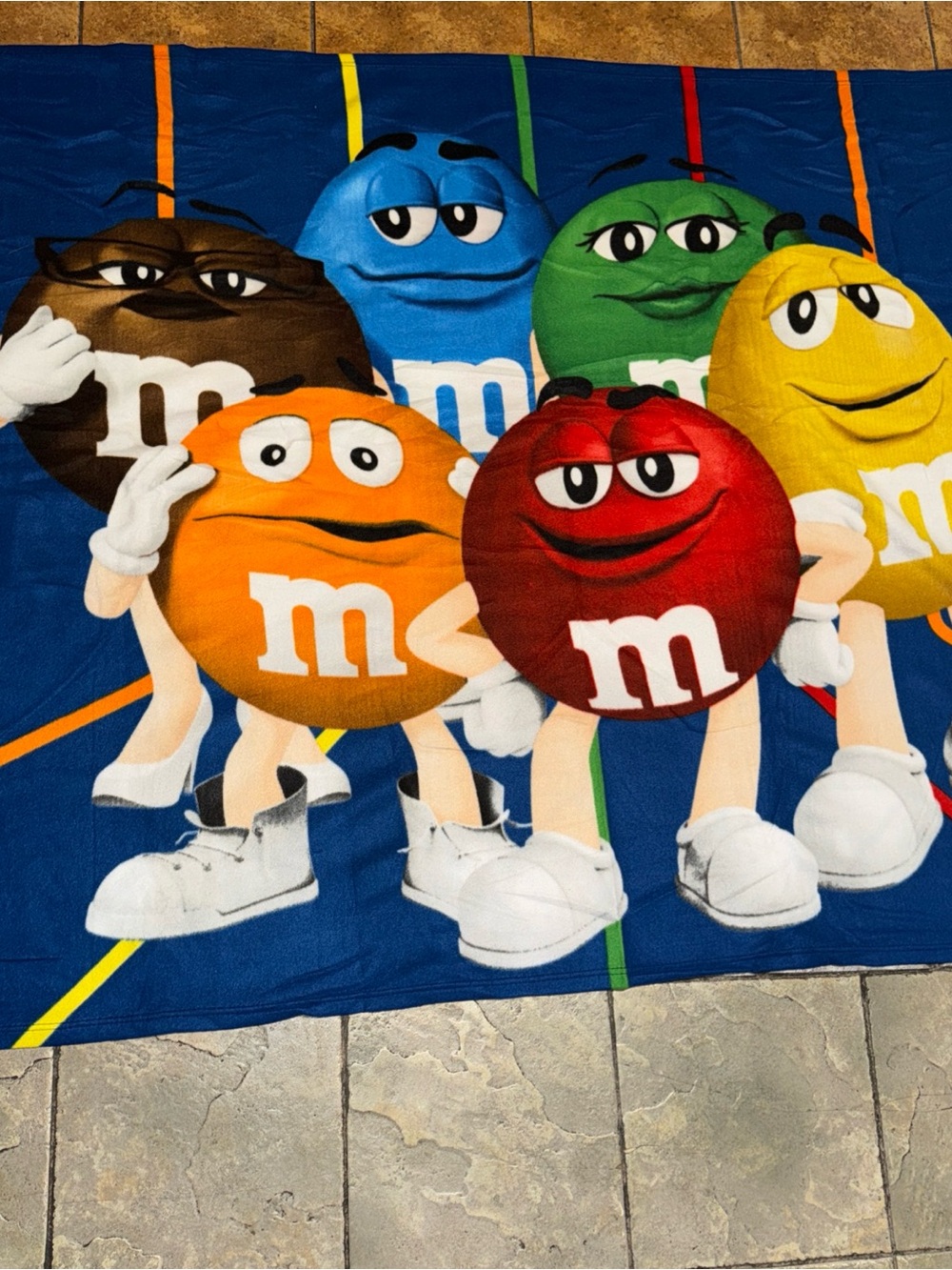M&M’s World 6 Characters Blanket Throw Promo Fleece Mars Inc Collectible Bright